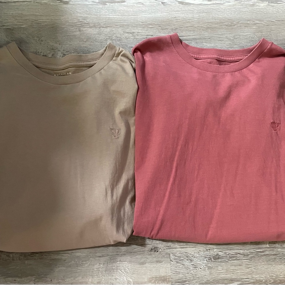 American Eagle Outfitters Beige and Pink Short Sleeve Tees